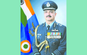 Indian Air Chief  arrives in Dhaka