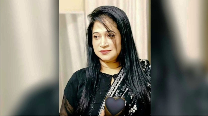 টাঙ্গাইলে ইয়াবাসহ সাবেক যুবলীগ নেতার স্ত্রী ও ২ সহযোগী গ্রেপ্তার টাঙ্গাইলে ইয়াবাসহ সাবেক যুবলীগ নেতার স্ত্রী ও ২ সহযোগী গ্রেপ্তার