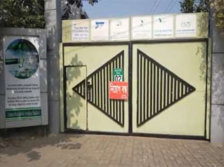 সাভারে ২৪ লক্ষ টাকার পোশাক ছিনতাইয়ের ঘটনায় মামলা সাভারে ২৪ লক্ষ টাকার পোশাক ছিনতাইয়ের ঘটনায় মামলা