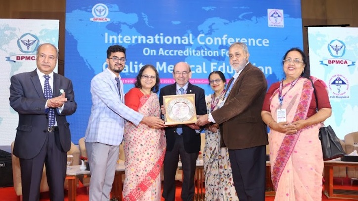 ‘কৃত্তিম বুদ্ধিমত্তা চিকিৎসা শিক্ষায় বিপ্লব এনেছে’ ‘কৃত্তিম বুদ্ধিমত্তা চিকিৎসা শিক্ষায় বিপ্লব এনেছে’