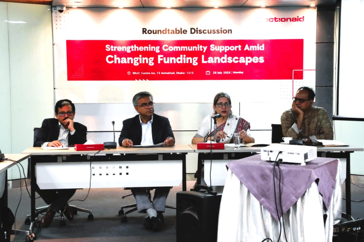তহবিল সংকট মোকাবিলায় বৈদেশিক নির্ভরতা কমিয়ে আত্মনির্ভরশীল বাংলাদেশ গড়ার আহ্বান তহবিল সংকট মোকাবিলায় বৈদেশিক নির্ভরতা কমিয়ে আত্মনির্ভরশীল বাংলাদেশ গড়ার আহ্বান