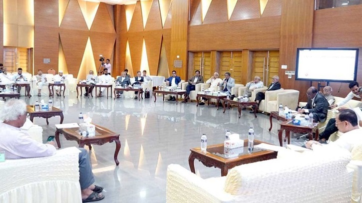 জরুরি অবস্থা ঘোষণায় মন্ত্রিসভার অনুমোদন বাধ্যতামূলক জরুরি অবস্থা ঘোষণায় মন্ত্রিসভার অনুমোদন বাধ্যতামূলক