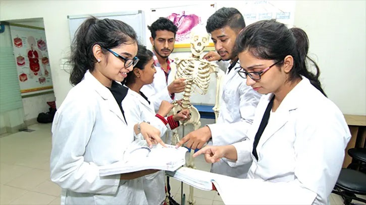 মেডিকেল ভর্তিতে অটোমেশন নিয়ে বিতর্ক