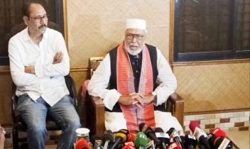 আওয়ামী লীগের সাথে রাজনৈতিকভাবে আমার কোন সম্পর্ক নেই: কাদের সিদ্দিকী 