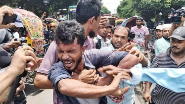 ধানমন্ডি থানার ওসিকে রিকশাচালকের গ্রেপ্তার নিয়ে ব্যাখ্যা তলব