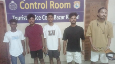 কক্সবাজার সমুদ্র সৈকতে নারী পর্যটককে যৌন হয়রানি, গ্রেফতার ৫
