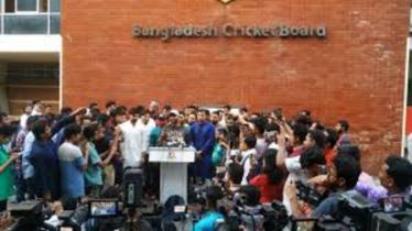 হৃদয়ের নতুন করে পাওয়া শাস্তিকে হাস্যকর বলেছেন তামিম
