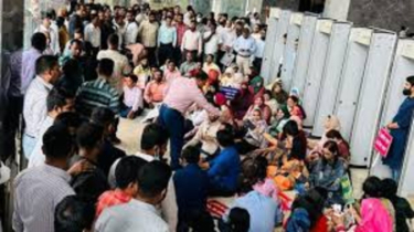চার দাবিতে সব কর ও কাস্টমস অফিসে পূর্ণাঙ্গ কর্মবিরতি চলছে