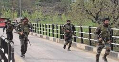 সীমান্তে টানা ৮ম রাতেও ভারত-পাকিস্তানের সেনাদের মধ্যে গোলাগুলি