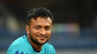 সাকিবের আক্ষেপ: ‘যোগাযোগ ভালো হলে আমি আরও খুশি হতাম’