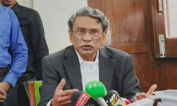 অধিকার আদায় করতে তরুণদের যেন প্রাণ দিতে না হয় : আলী রীয়াজ