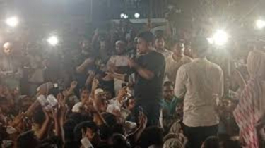 যাদের ক্ষমতায় বসিয়েছি, তারা মানুষের পালস বুঝতে পারেনি: হাসনাত আবদুল্লাহ
