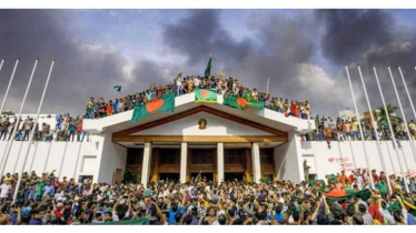 গণঅভ্যুত্থানের বর্ষপূর্তিতে শহীদ মিনারে চলচ্চিত্র প্রদর্শনী ও কনসার্ট