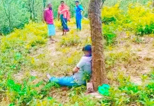 রামুতে রাবার গাছে গলায় ফাঁস লাগানো যুবকের লাশ  উদ্ধার 