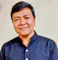ফেসবুকে আবেগঘন বার্তা দিলেন আন্তর্জাতিক অপরাধ ট্রাইবুনালের কোঅর্ডিনেটর