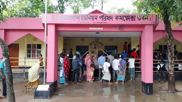নেত্রকোণায় ঈদুল আজহাকে সামনে রেখে ভিজিএফের চাল বিতরণে থেমে নেই অনিয়ম