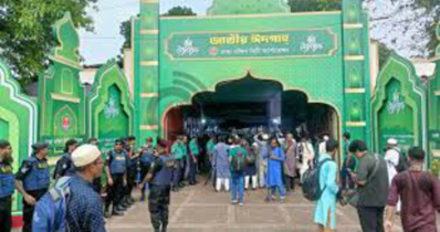 জাতীয় ঈদগাহে ঈদুল আজহার প্রধান জামাত অনুষ্ঠিত