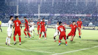 দারুণ লড়েও সিঙ্গাপুরের কাছে হারল হামজা-সামিতের বাংলাদেশ