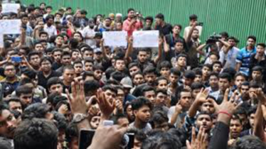 আন্দোলনে উত্তাল মাইলস্টোন কলেজ, শিক্ষাসচিব প্রত্যাহার