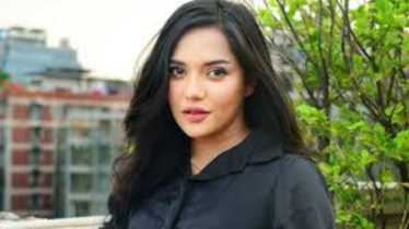 ‘আমার ভাইকে মেরে ফেলল’, অভিযোগ অভিনেত্রী সামিরা মাহির