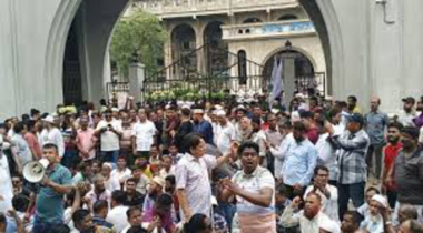 ইশরাক সমর্থকদের  ‘গুলিস্তান ব্লকেডে’, যান চলাচল বন্ধ