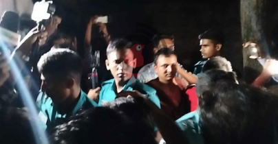 ধানমণ্ডি ৩২ থেকে ভিডিও কল, ৩ জনকে পিটুনি