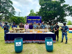 টেকনাফে ৪৬ কোটি টাকার বিভিন্ন মাদক ধ্বংস করেছে কোস্টগার্ড