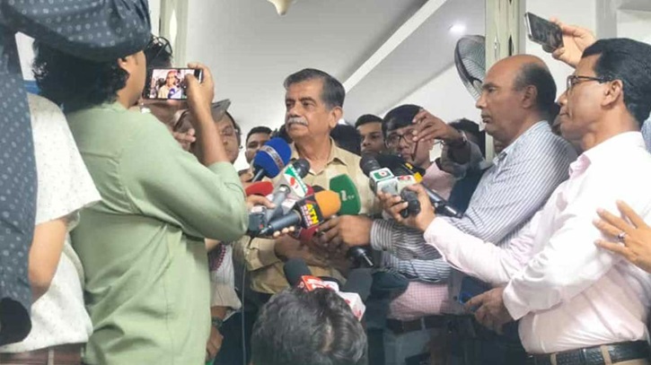 এইচএসসির স্থগিত পরীক্ষা একই দিনে নেওয়ার সিদ্ধান্ত এইচএসসির স্থগিত পরীক্ষা একই দিনে নেওয়ার সিদ্ধান্ত