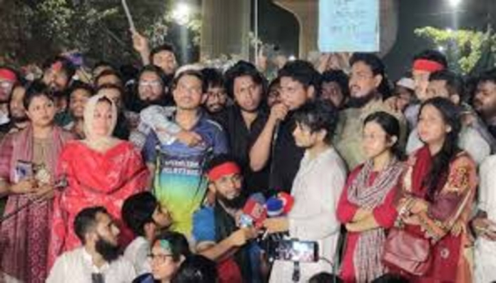 সারাদেশে গণজমায়েতের ডাক দিলেন হাসনাত সারাদেশে গণজমায়েতের ডাক দিলেন হাসনাত