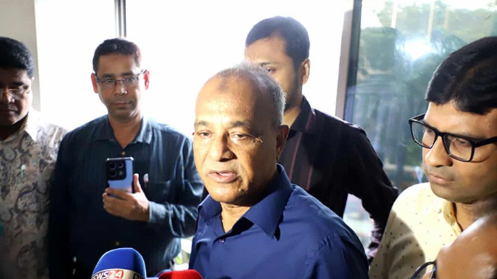 গোপালগঞ্জে অন্যায়কারীদের ছাড় নয়: স্বরাষ্ট্র উপদেষ্টা