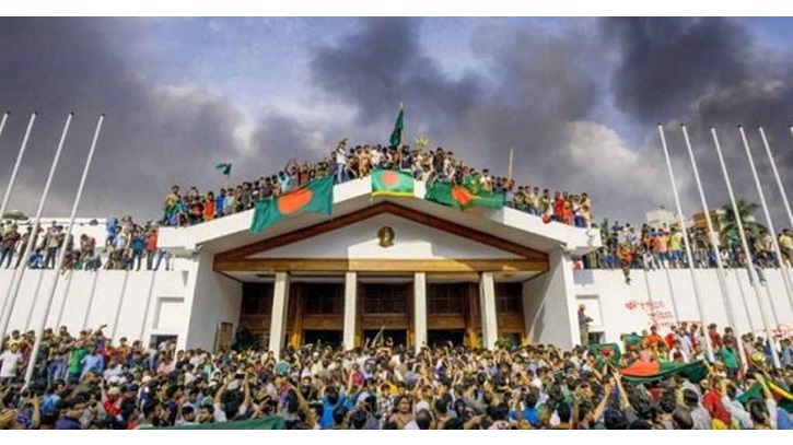 গণঅভ্যুত্থানের বর্ষপূর্তিতে শহীদ মিনারে চলচ্চিত্র প্রদর্শনী ও কনসার্ট গণঅভ্যুত্থানের বর্ষপূর্তিতে শহীদ মিনারে চলচ্চিত্র প্রদর্শনী ও কনসার্ট