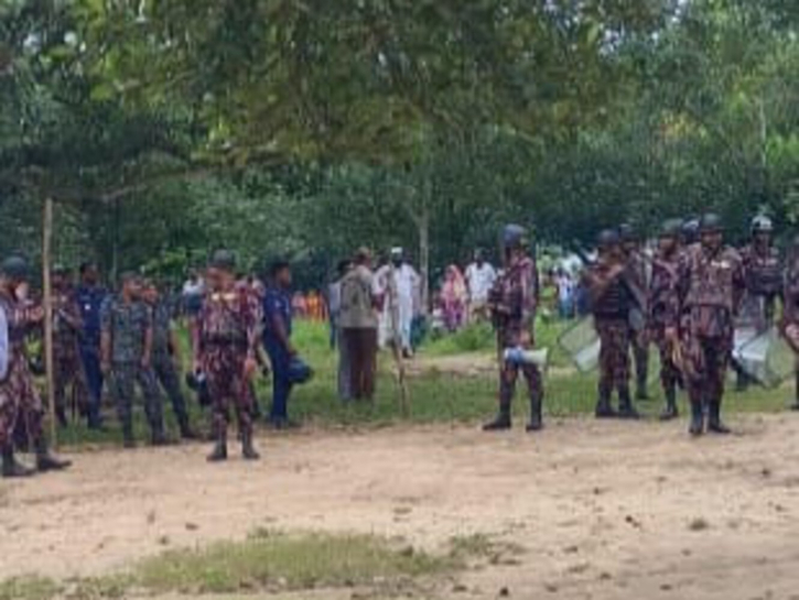 গাজীপুরে যৌথ অভিযান ১২০টি অবৈধ স্থাপনা উচ্ছেদ, ১.৯৫ একর বনভূমি পুনরুদ্ধার গাজীপুরে যৌথ অভিযান ১২০টি অবৈধ স্থাপনা উচ্ছেদ, ১.৯৫ একর বনভূমি পুনরুদ্ধার