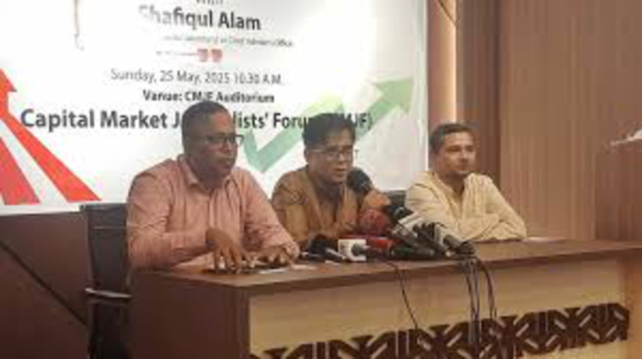 চট্টগ্রাম বন্দর কাউকে দিচ্ছি না : প্রেস সচিব চট্টগ্রাম বন্দর কাউকে দিচ্ছি না : প্রেস সচিব
