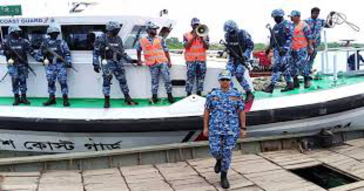 ঈদে নৌপথের নিরাপত্তায় কোস্ট গার্ড ঈদে নৌপথের নিরাপত্তায় কোস্ট গার্ড
