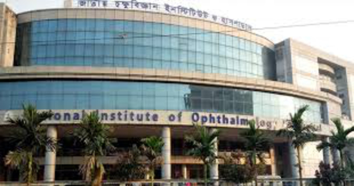 হাসপাতাল ছাড়ছেন না আন্দোলনকারীরা, ভোগান্তিতে সাধারণ রোগীরা হাসপাতাল ছাড়ছেন না আন্দোলনকারীরা, ভোগান্তিতে সাধারণ রোগীরা