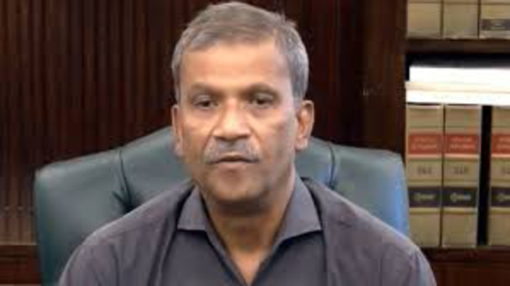 সরকারকে কঠোর হওয়ার পরামর্শ দিয়েছে দলগুলো: আসিফ নজরুল সরকারকে কঠোর হওয়ার পরামর্শ দিয়েছে দলগুলো: আসিফ নজরুল