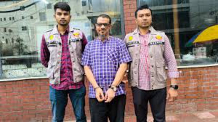 আমির হোসেন আমুর খালাতো ভাই ডা. খন্দকার রাহাত গ্রেপ্তার আমির হোসেন আমুর খালাতো ভাই ডা. খন্দকার রাহাত গ্রেপ্তার