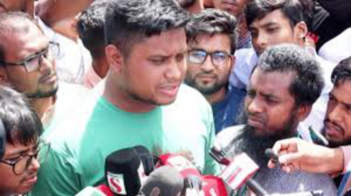 নির্বাচনের আগে বিচার ও সংস্কার করতে হবে : হাসনাত আবদুল্লাহ নির্বাচনের আগে বিচার ও সংস্কার করতে হবে : হাসনাত আবদুল্লাহ