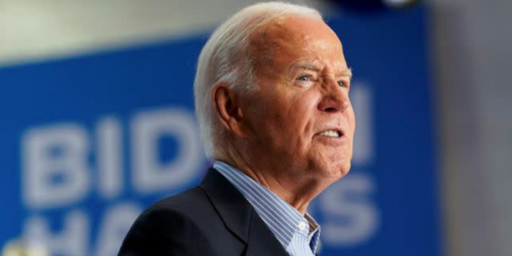 Biden back on campaign trail as pressure mounts Biden back on campaign trail as pressure mounts