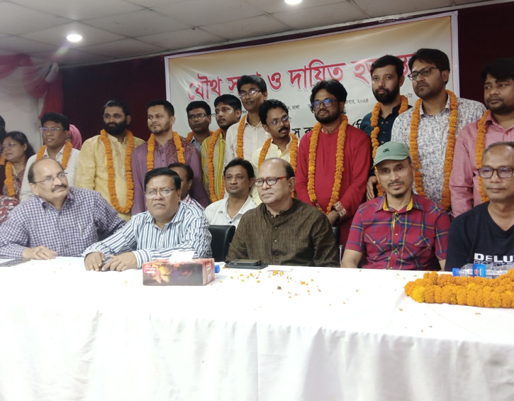 Journos demand law to ensure their security Journos demand law to ensure their security