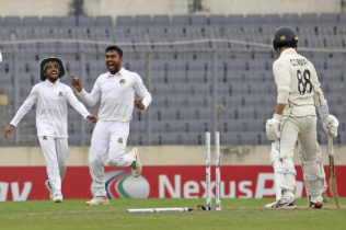 Bangladeshi spinners unleash havoc vs New Zealand