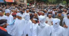 Dhaka Polytechnic Institute students march wearing ‘shrouds’