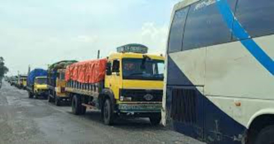 Highway blockade in Bhanga cuts off Dhaka from 23 districts
