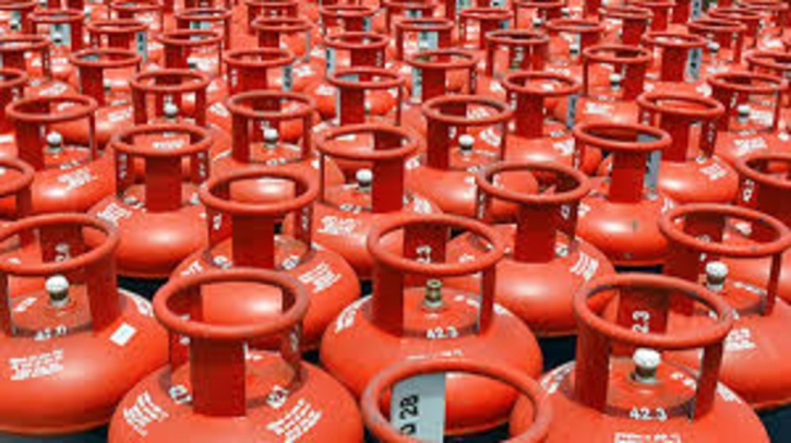 LPG price hiked for August: 12 kg cylinder to cost Tk 1377
