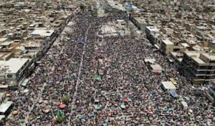 Tens of thousands gather in Iraq in support of Iran Tens of thousands gather in Iraq in support of Iran