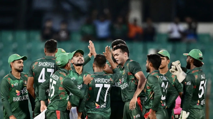Fiery Taskin scripts Bangladesh’s six-wicket win in 2nd T20
