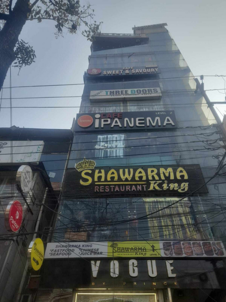 Dhaka south seals off building in Khilgaon housing Shawarma King, Pasta Club Dhaka south seals off building in Khilgaon housing Shawarma King, Pasta Club